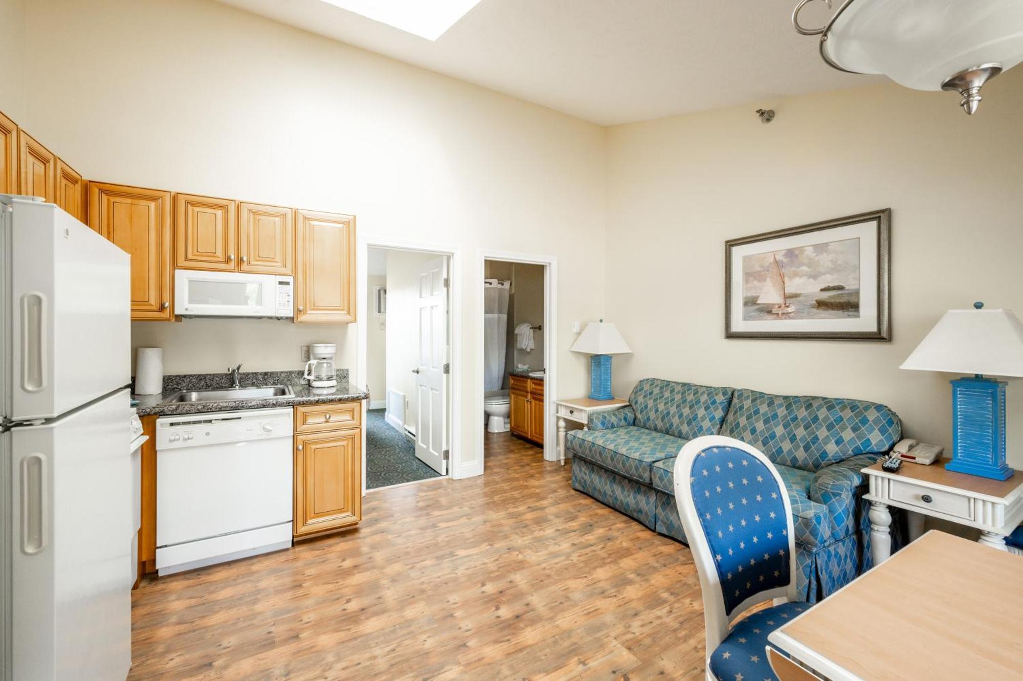 Nautical Mile Resort Wells Exterior photo